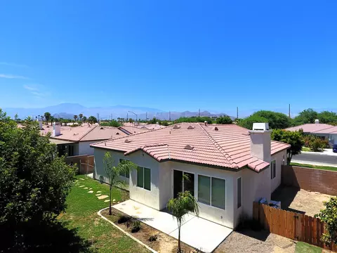 43364 Shasta Pl, Indio, CA 92201 photo 4