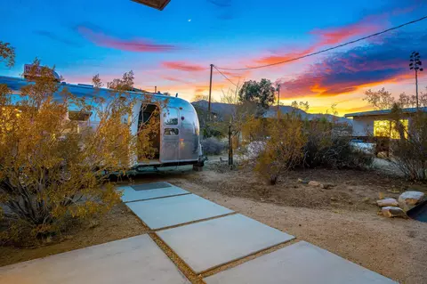 Exterior - 8269 Va Rocosa, Joshua Tree, CA 92252 photo 6 of 33