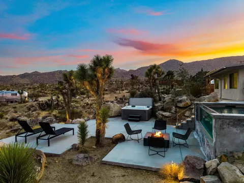 Exterior - 8269 Va Rocosa, Joshua Tree, CA 92252 photo 5 of 33