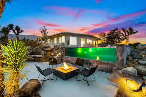 Exterior - 8269 Va Rocosa, Joshua Tree, CA 92252 photo 2 of 33