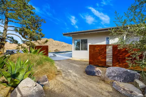 Exterior - 8269 Va Rocosa, Joshua Tree, CA 92252 photo 15 of 33