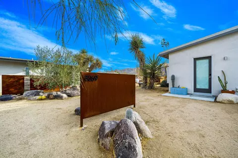 Exterior - 8269 Va Rocosa, Joshua Tree, CA 92252 photo 14 of 33