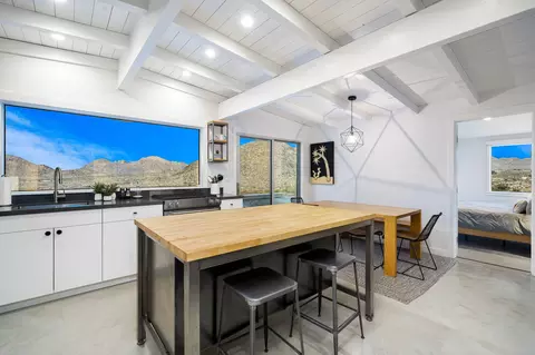Kitchen - 8269 Va Rocosa, Joshua Tree, CA 92252 photo 3 of 6