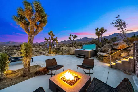 Exterior - 8269 Va Rocosa, Joshua Tree, CA 92252 photo 4 of 33