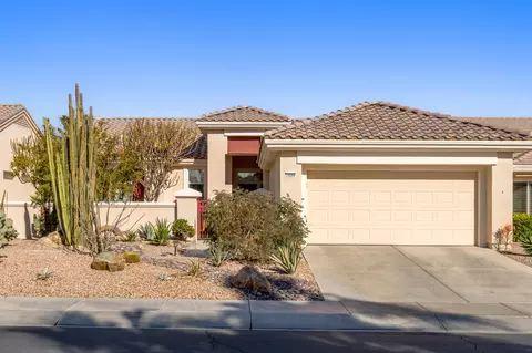78260 Estancia Dr, Palm Desert, CA 92211