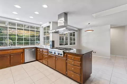 Kitchen - 2685 Horace St, Riverside, CA 92506 photo 2 of 5