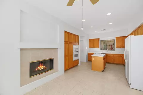 Kitchen - 80114 Barcelona Ave, Indio, CA 92201 photo 1 of 4