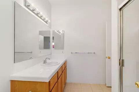 Bath - 80114 Barcelona Ave, Indio, CA 92201 photo 4 of 4
