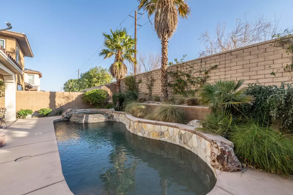Exterior - 73447 Travers St, Palm Desert, CA 92211 photo 2 of 5