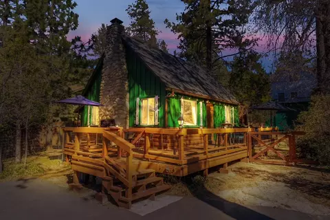54360 Pine Crest Ave, Idyllwild, CA 92549
