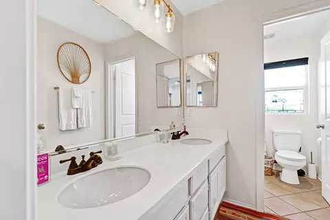 Bath - 42745 Ponte Ct, Indio, CA 92203 photo 6 of 7