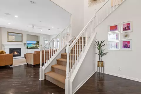 Entry Way - 42745 Ponte Ct, Indio, CA 92203 photo 2 of 7