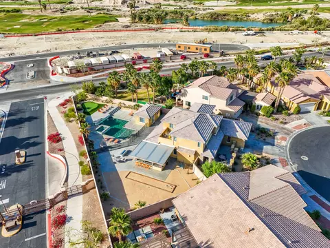 View/Area - 42745 Ponte Ct, Indio, CA 92203 photo 6 of 9