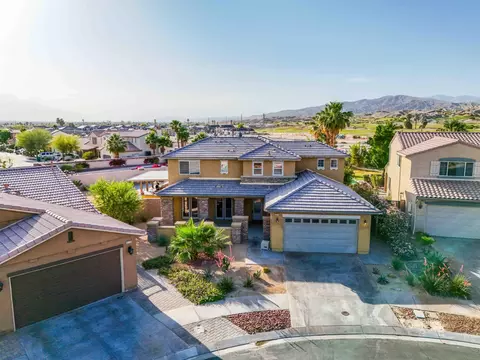View/Area - 42745 Ponte Ct, Indio, CA 92203 photo 8 of 9