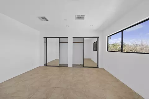 Bedroom - 55710 Free Gold Dr, Yucca Valley, CA 92284 photo 1 of 11