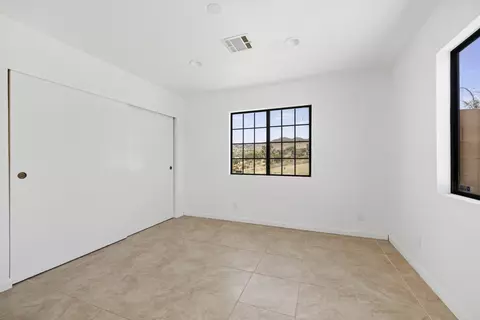 Bedroom - 55710 Free Gold Dr, Yucca Valley, CA 92284 photo 9 of 11
