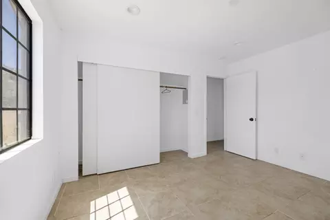 Bedroom - 55710 Free Gold Dr, Yucca Valley, CA 92284 photo 6 of 11