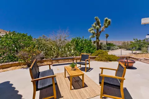 Exterior - 55710 Free Gold Dr, Yucca Valley, CA 92284 photo 5 of 7