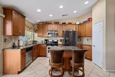 81087 Aurora Ave, Indio, CA 92201 photo 11