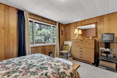 Bedroom - 26975 Idyllwild Rd, Idyllwild, CA 92549 photo 3 of 5