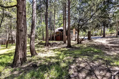 Exterior - 26975 Idyllwild Rd, Idyllwild, CA 92549 photo 14 of 24