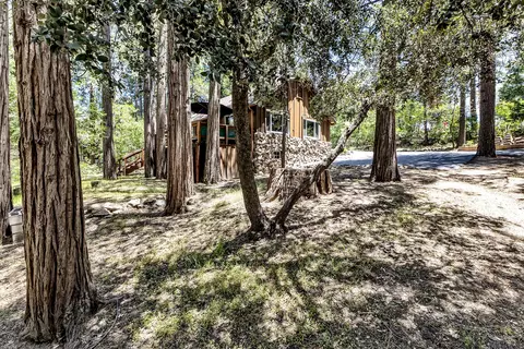 Exterior - 26975 Idyllwild Rd, Idyllwild, CA 92549 photo 16 of 24