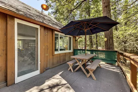 Exterior - 26975 Idyllwild Rd, Idyllwild, CA 92549 photo 10 of 24