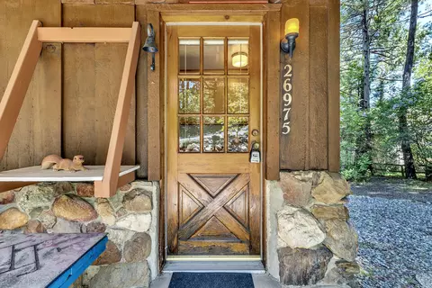 Entry Way - 26975 Idyllwild Rd, Idyllwild, CA 92549 photo 1 of 2