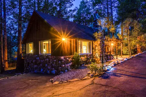 Exterior - 26975 Idyllwild Rd, Idyllwild, CA 92549 photo 19 of 24