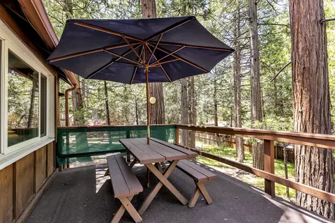 Exterior - 26975 Idyllwild Rd, Idyllwild, CA 92549 photo 7 of 24