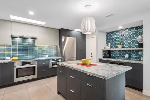 1839 Via Aguila, Palm Springs, CA 92264
