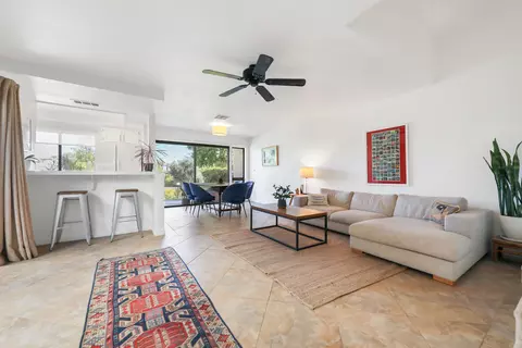 45348 Driftwood Dr, Palm Desert, CA 92260