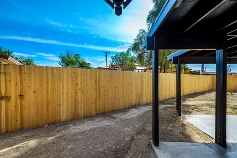 Exterior - 83051 Emerald Ave, Indio, CA 92201 photo 7 of 8