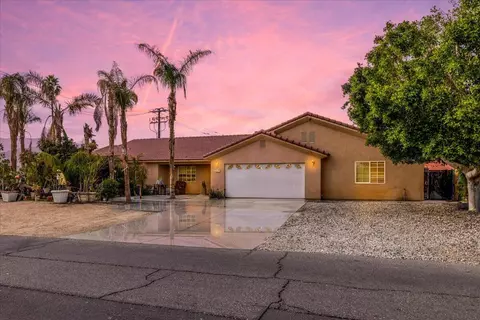 33475 Rancho Vista Dr, Cathedral City, CA 92234