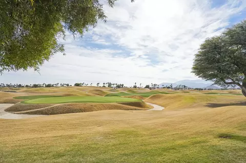 54124 Oak Tree, La Quinta, CA 92253