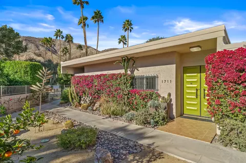 72221 El Paseo, Palm Desert, CA 92260