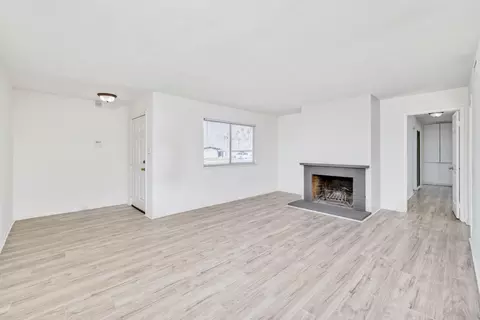 Living - 81437 Francis Ave, Indio, CA 92201 photo 2 of 3