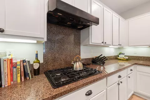 Kitchen - 82266 Padova Dr, Indio, CA 92203 photo 4 of 4
