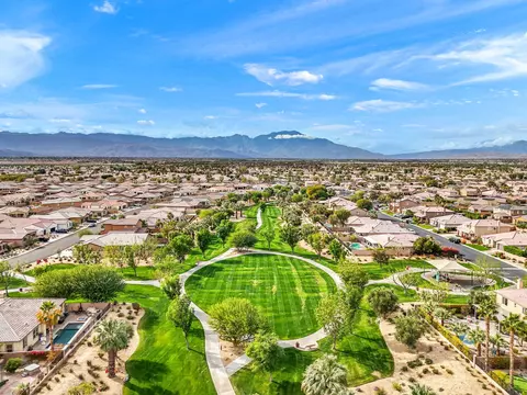 View/Area - 82266 Padova Dr, Indio, CA 92203 photo 4 of 5