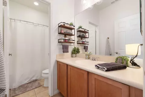 Bath - 82266 Padova Dr, Indio, CA 92203 photo 2 of 5