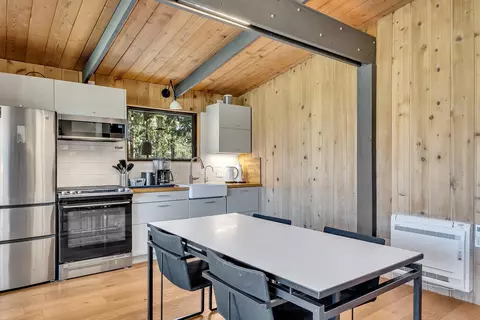 Kitchen - 53150 Double View Dr, Idyllwild, CA 92549 photo 2 of 7
