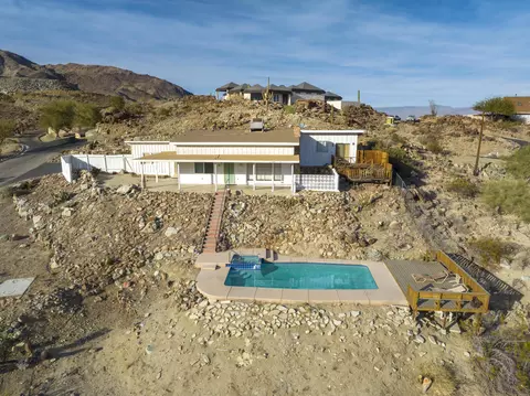 48800 Paisano Rd, Palm Desert, CA 92260