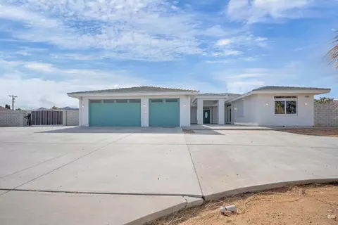 58563 Santa Barbara Drive Dr, Yucca Valley, CA 92284
