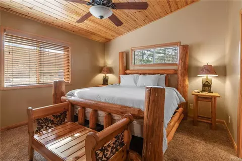 Bedroom - 1498 Klamath Rd, Big Bear City, CA 92314 photo 1 of 8