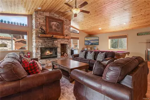 Living - 1498 Klamath Rd, Big Bear City, CA 92314 photo 1 of 4