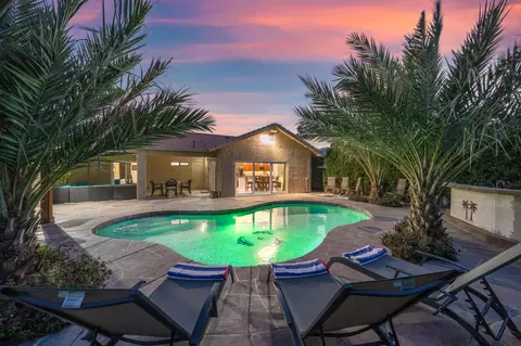 68350 Perlita Rd, Cathedral City, CA 92234