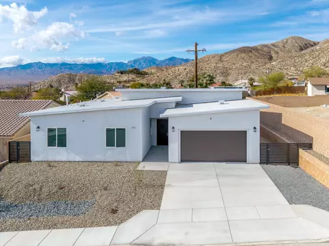 9353 Palm Dr, Desert Hot Springs, CA 92240