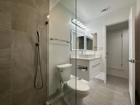Bath - 82796 Crawford Dr, Indio, CA 92201 photo 5 of 5