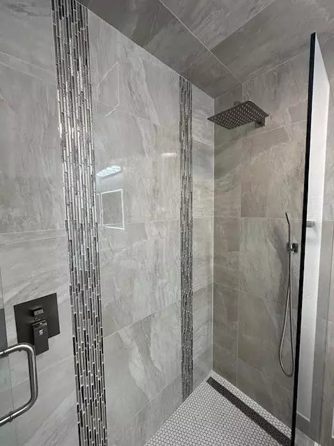 Bath - 82796 Crawford Dr, Indio, CA 92201 photo 3 of 5