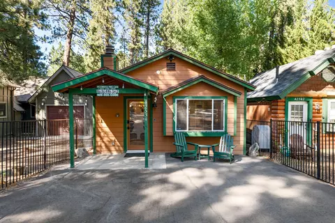 42534 La Cerena Ave, Big Bear Lake, CA 92315